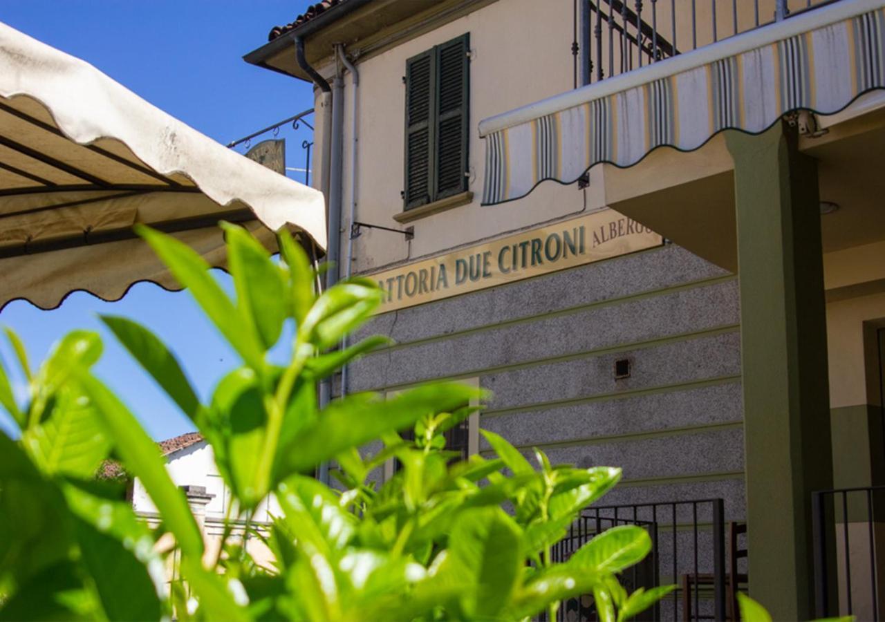 Trattoria Due Citroni Hotel Casalgrasso Luaran gambar