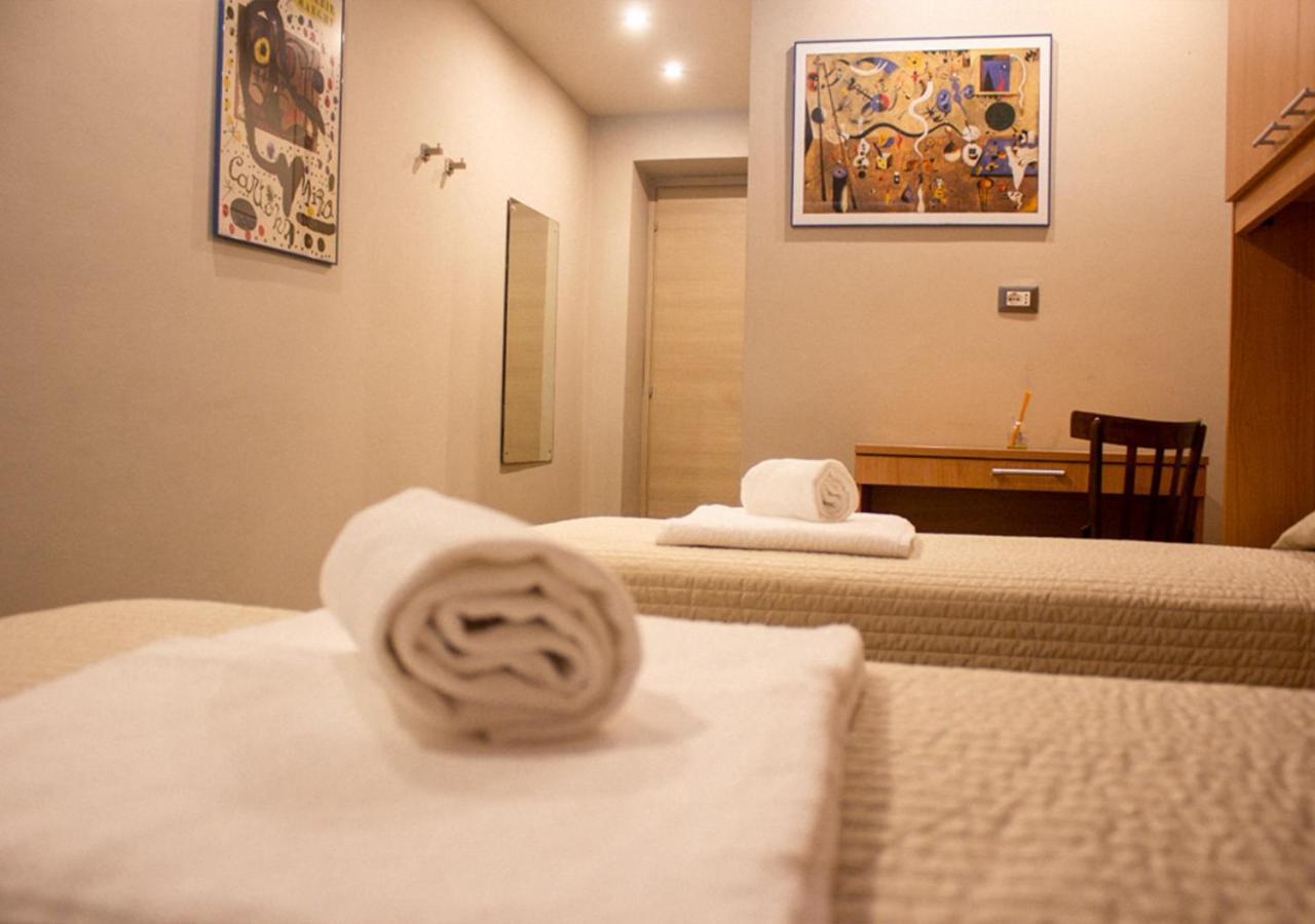 Trattoria Due Citroni Hotel Casalgrasso Luaran gambar