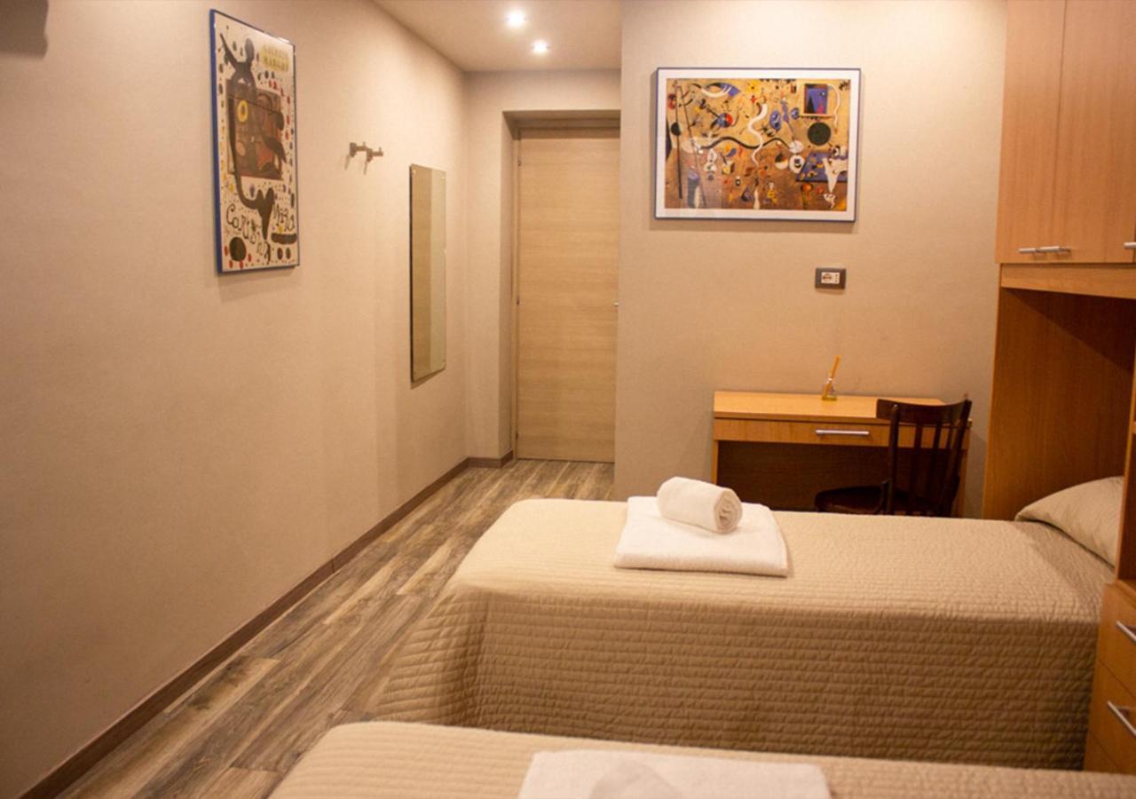 Trattoria Due Citroni Hotel Casalgrasso Luaran gambar